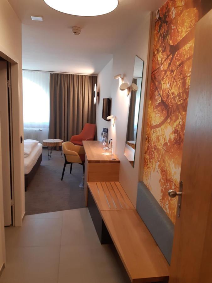 Hotel Urs Und Viktor Bettlach Kültér fotó