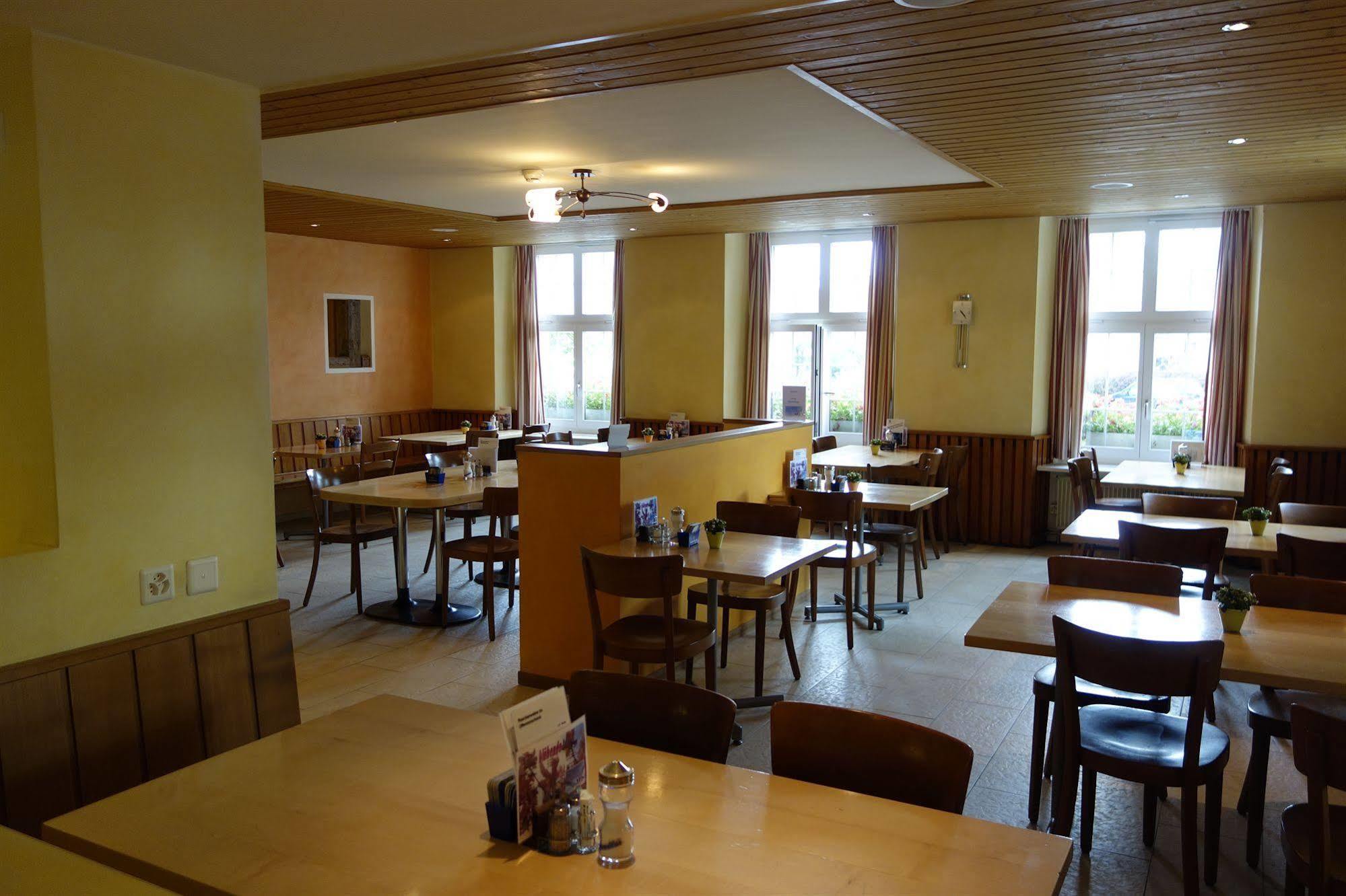 Hotel Urs Und Viktor Bettlach Kültér fotó