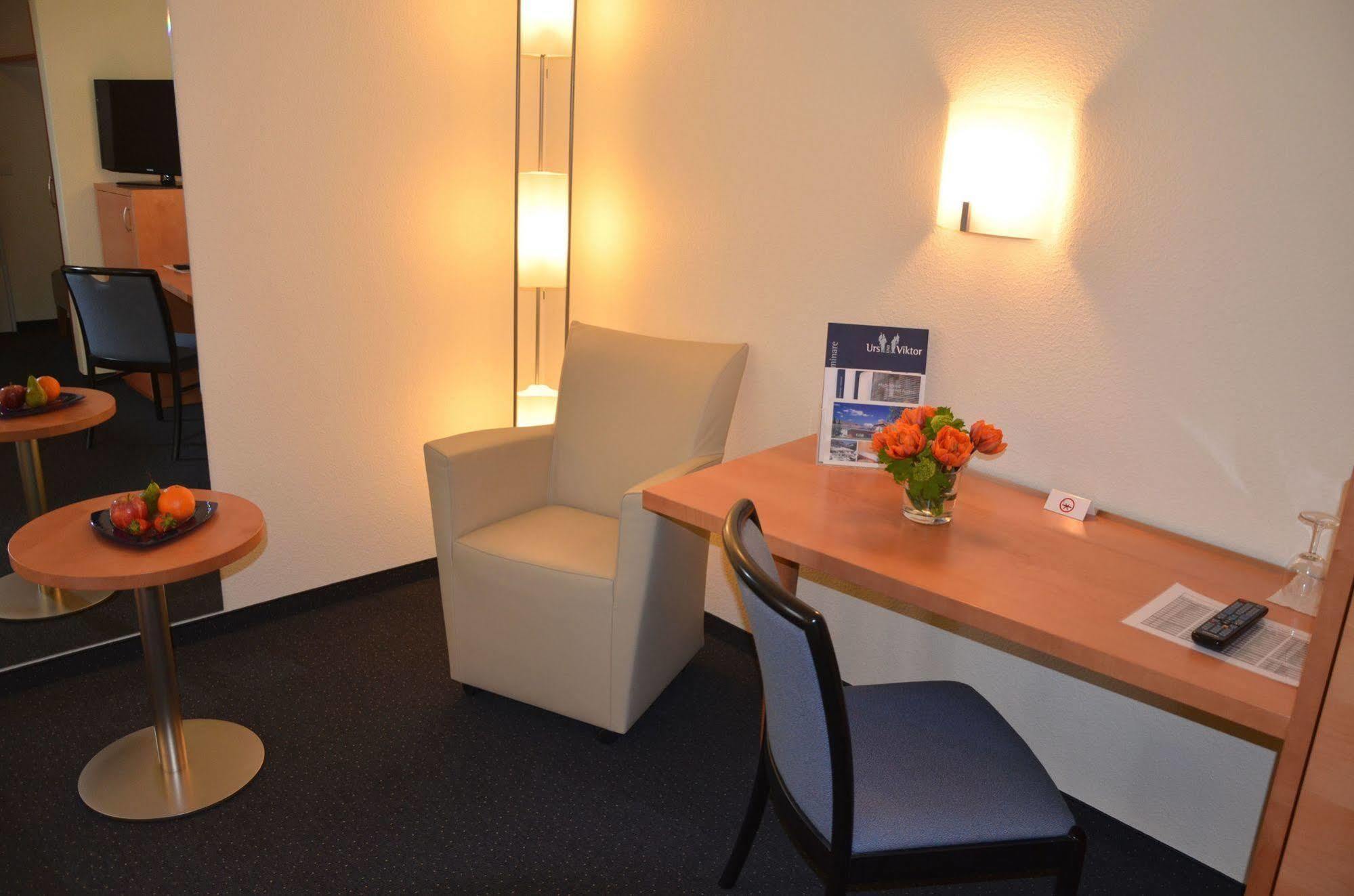 Hotel Urs Und Viktor Bettlach Kültér fotó