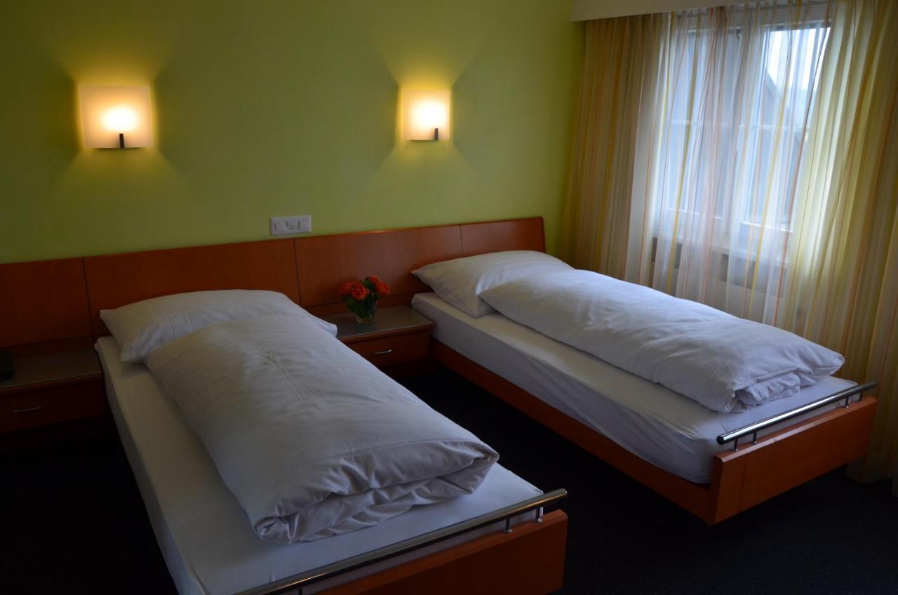 Hotel Urs Und Viktor Bettlach Szoba fotó