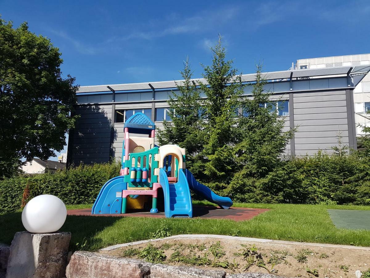 Hotel Urs Und Viktor Bettlach Kültér fotó